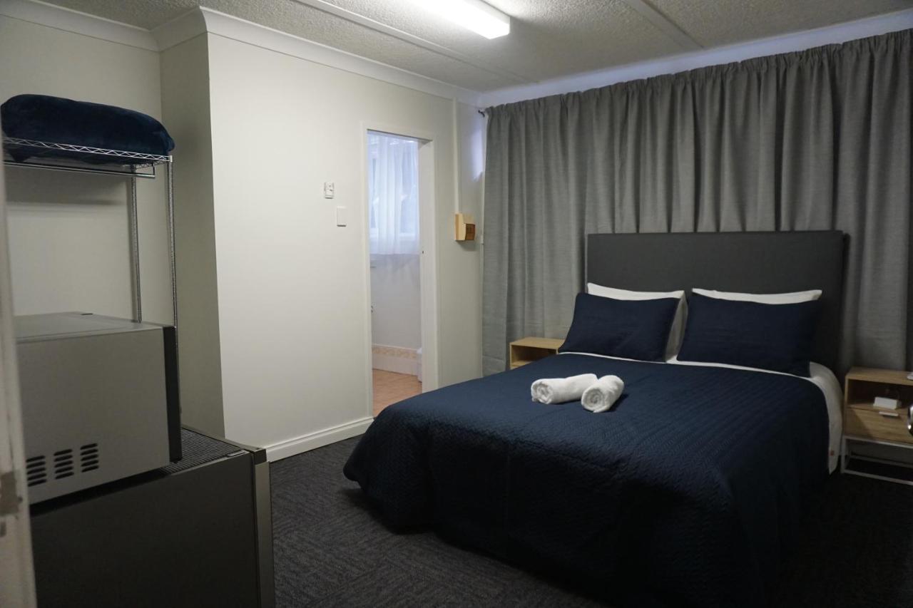 Warners Bay Hotel Eksteriør bilde